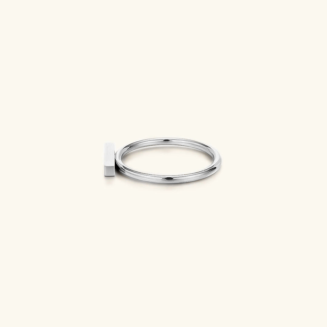 Freya Elegant Ring