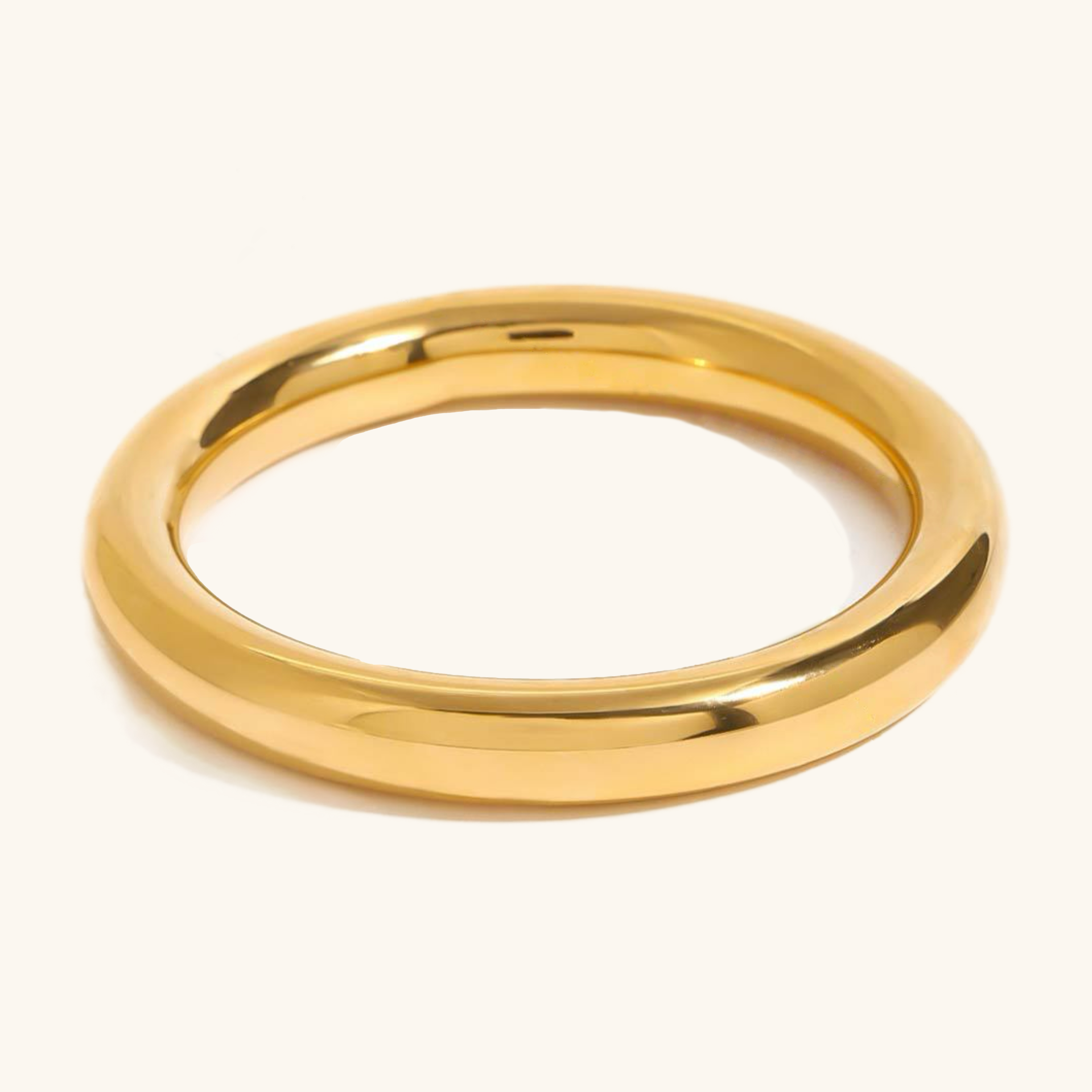 Elegant Lina Gold Bangle