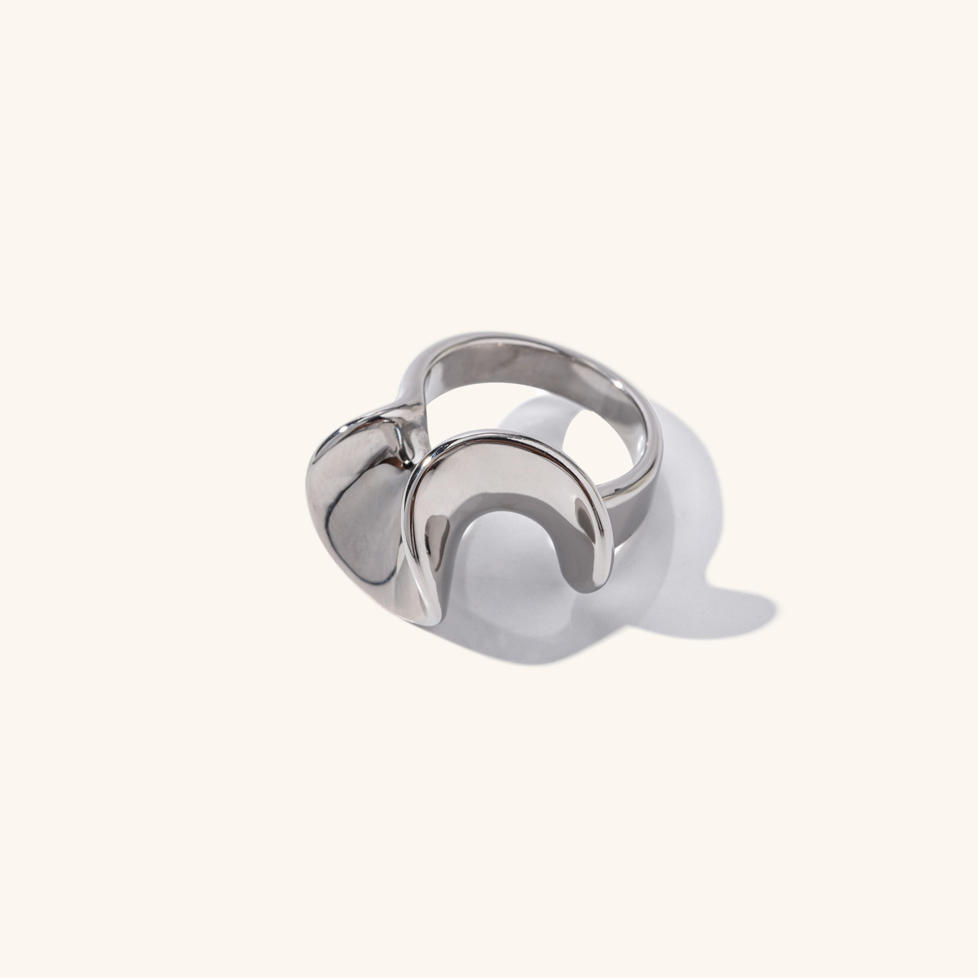 Juniper Seagull Ring